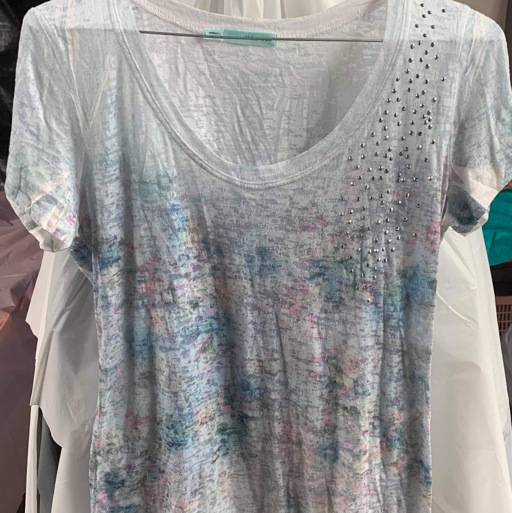 Light shirt